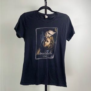 Vintage 2008 Twilight Movie Edward & Bella T Shirt Size Womens XL